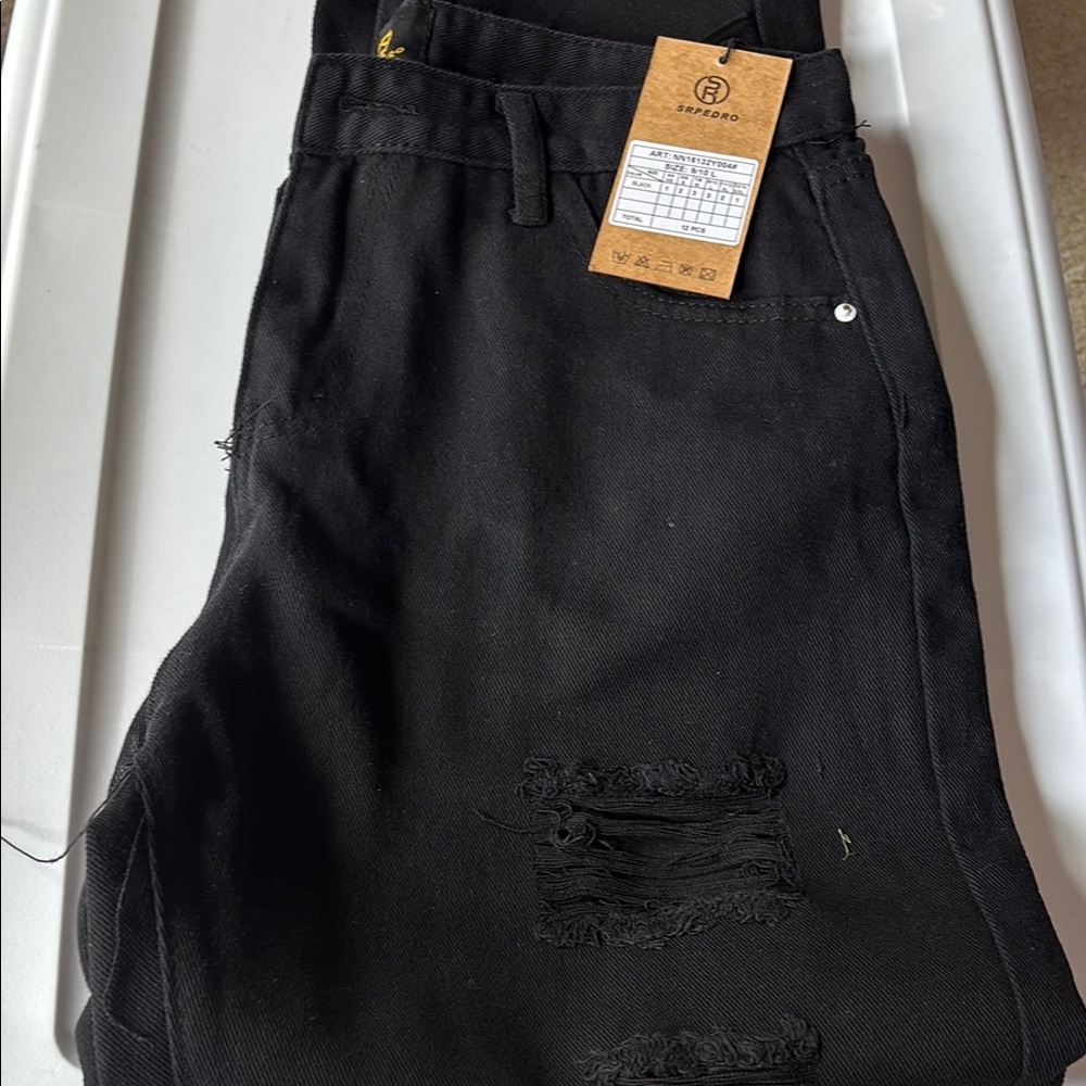 Black Distressed Jeans